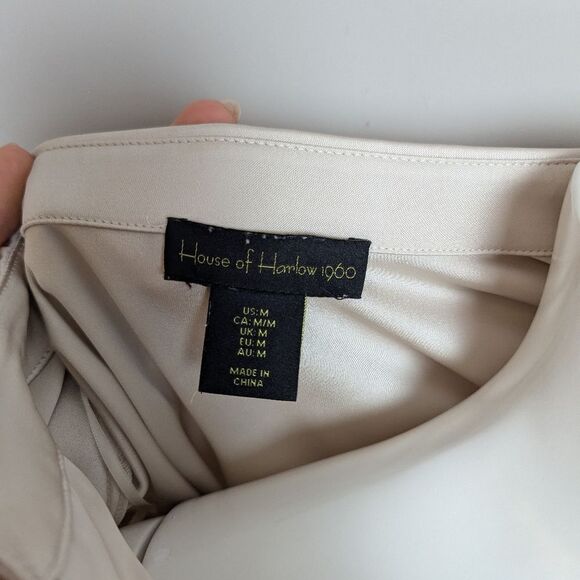 House of Harlow Satin Ruched Blouse – Champagne Beige – Size Medium - Picture 7 of 8